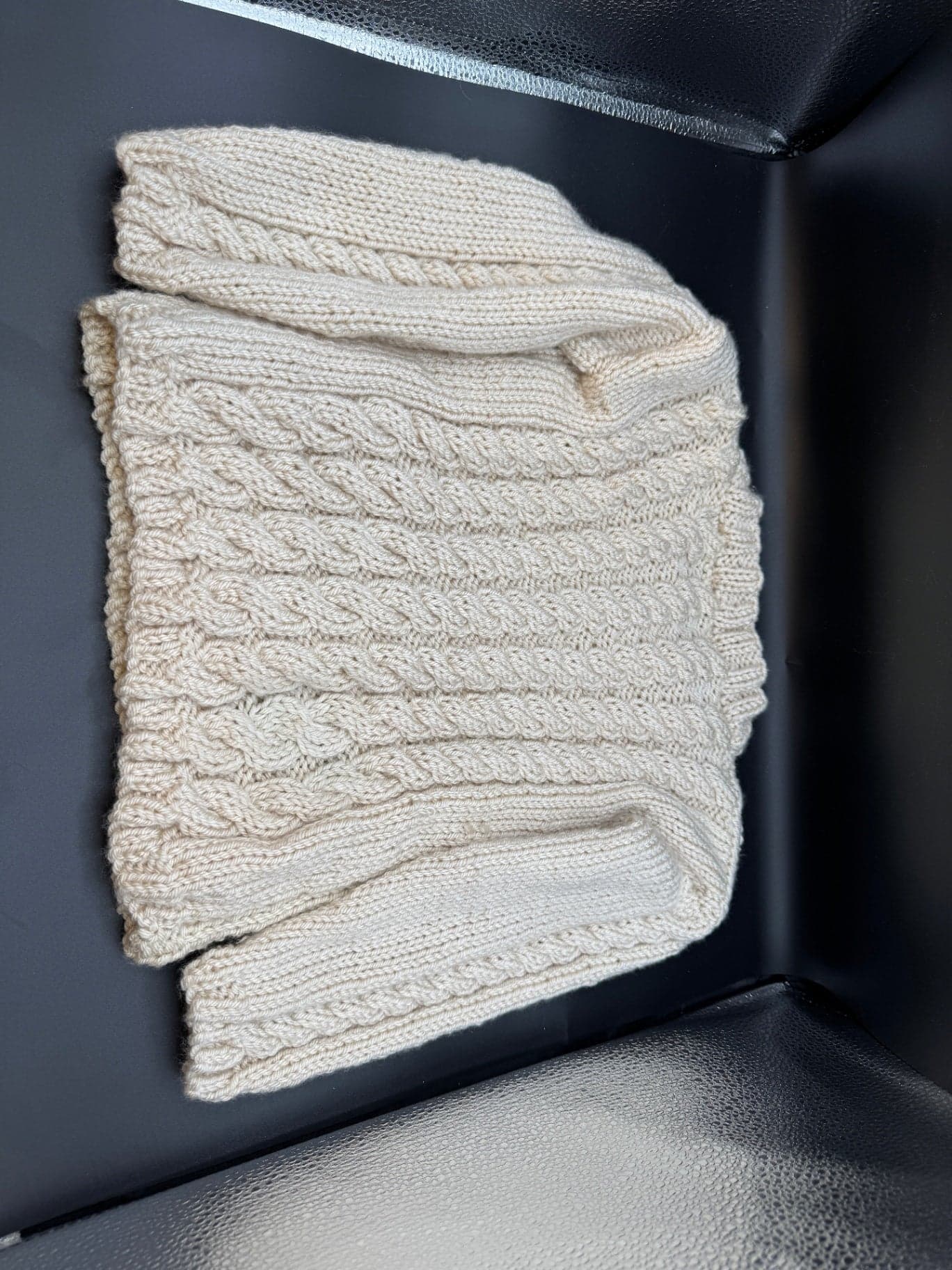 Handmade Irish Knit Baby Sweater - Thumbnail 8