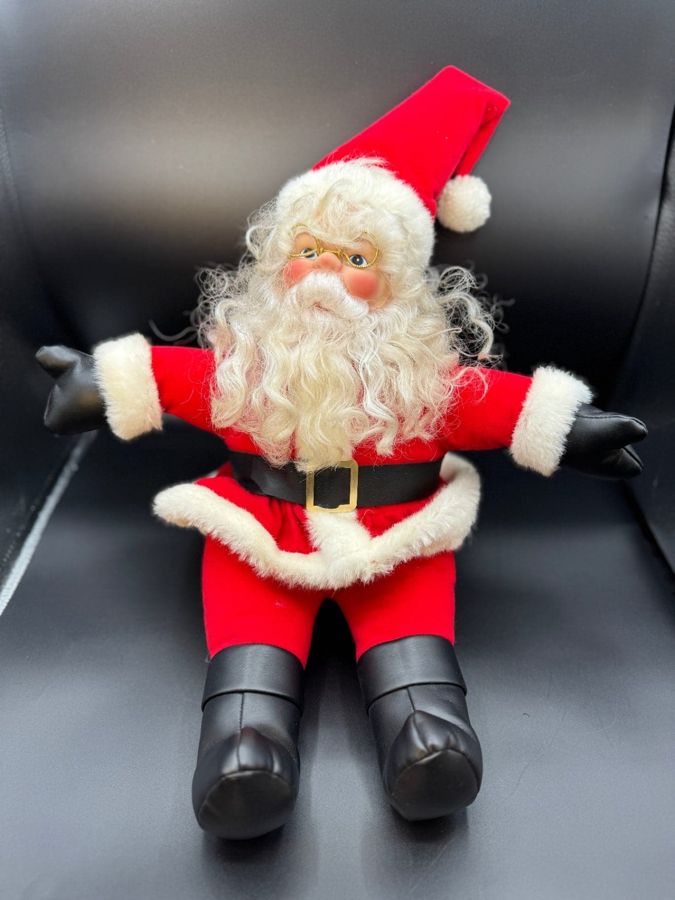 VTG Rennoc Plush Santa - Image 1