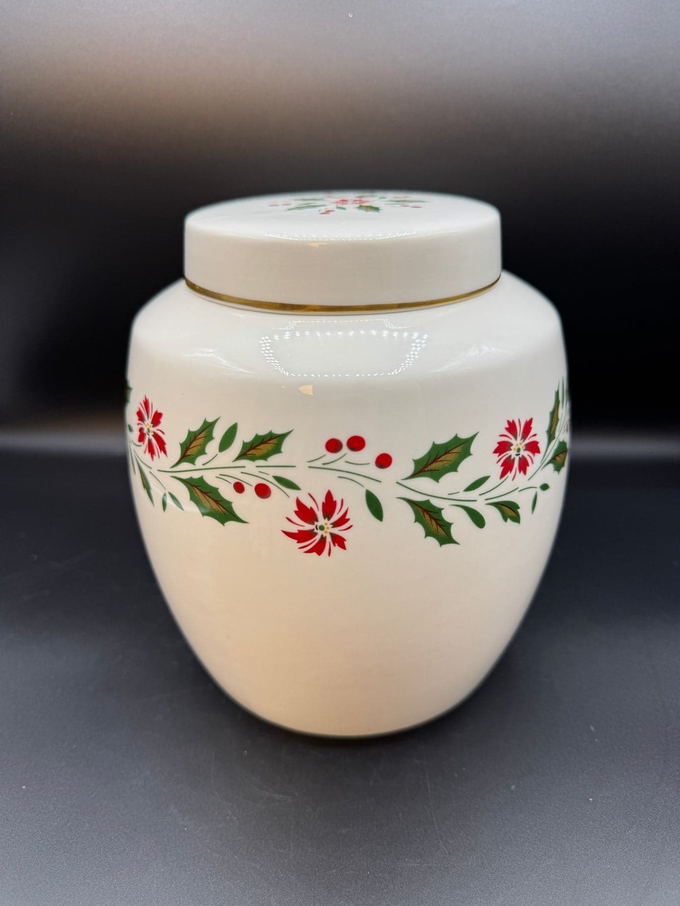 Royal Daulton Holly Cookie Jar - Image 1