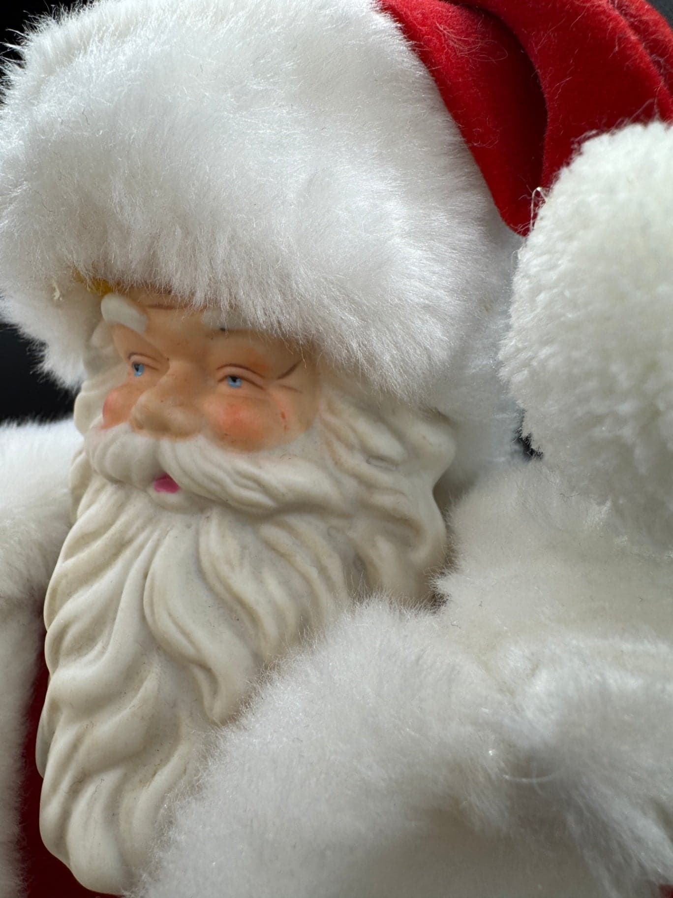 VTG Porcelain Soft Body Santa - Thumbnail 4