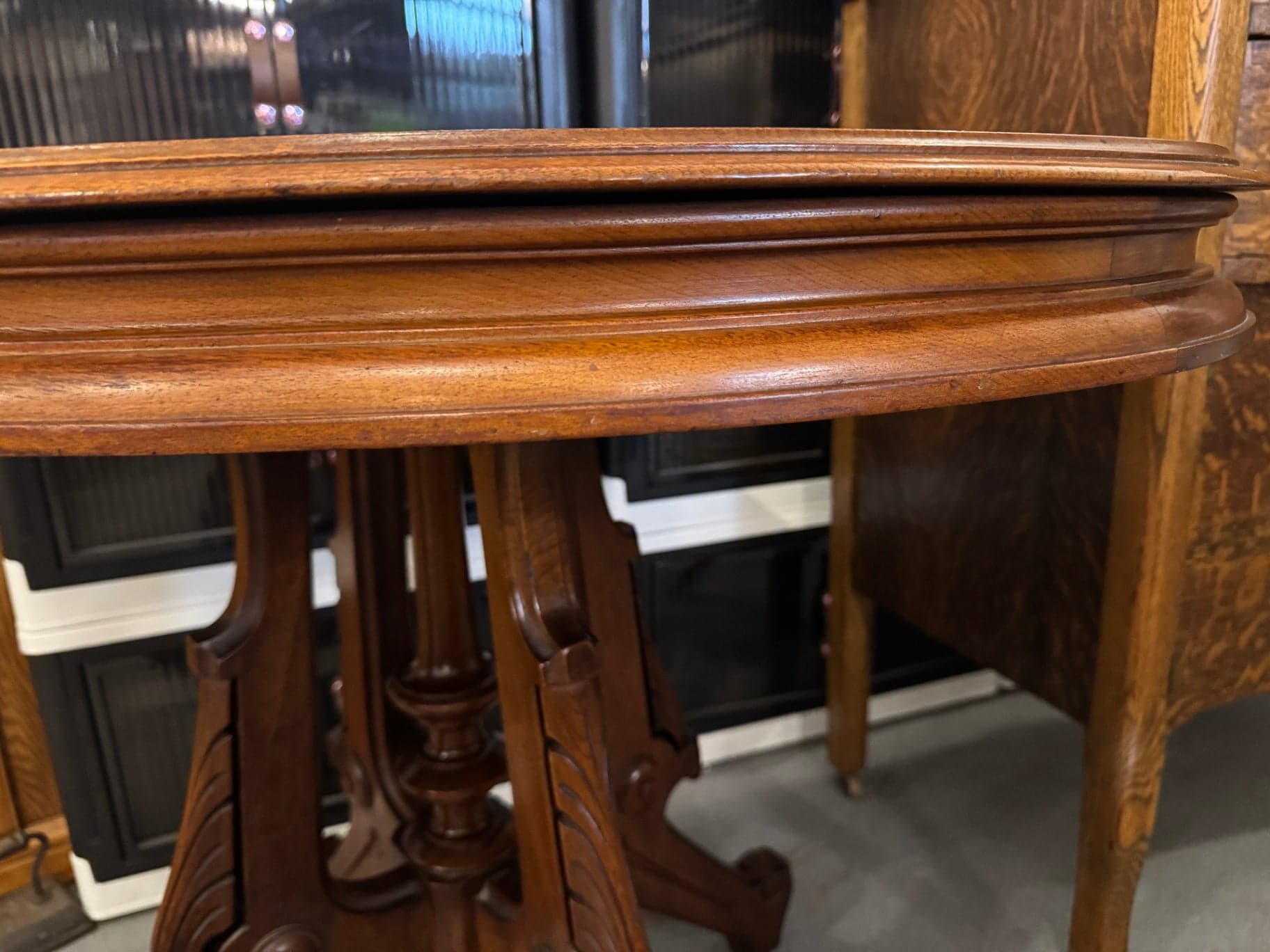 Antique Oval Parlor Table - Thumbnail 5