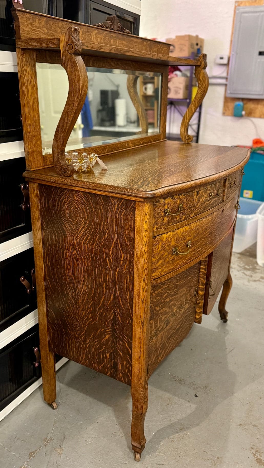 Antique Tiger Oak Sideboard - Thumbnail 13