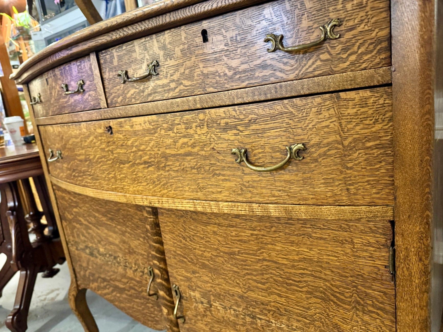 Antique Tiger Oak Sideboard - Thumbnail 3