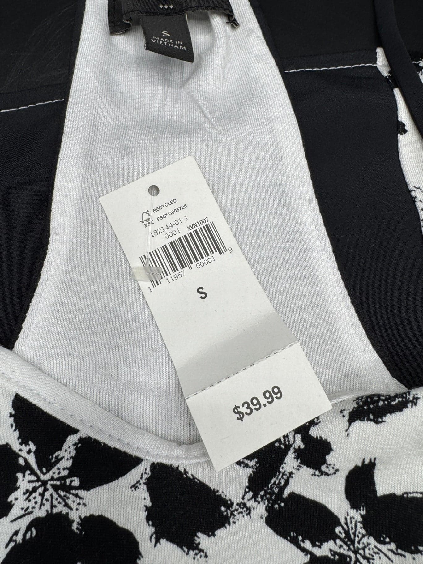 Banana Republic Sporty Tank Top - Thumbnail 7