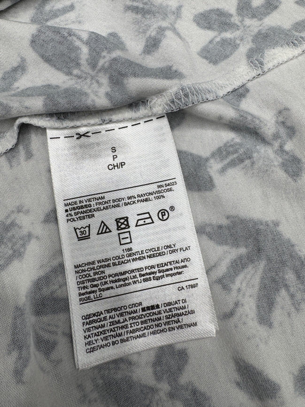 Banana Republic Sporty Tank Top - Thumbnail 9