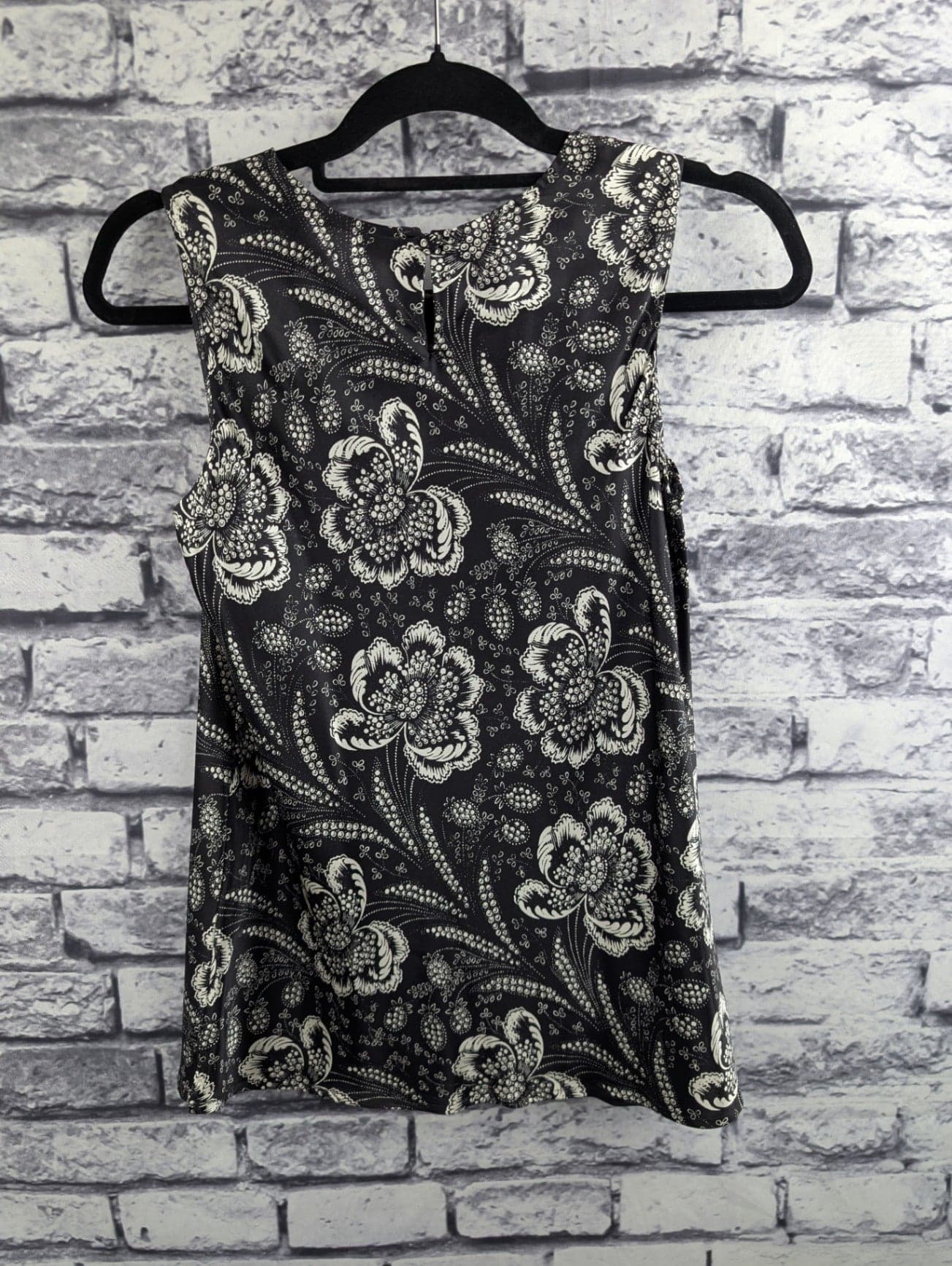Talbot's Silk Floral Sleeveless Blouse - Thumbnail 2