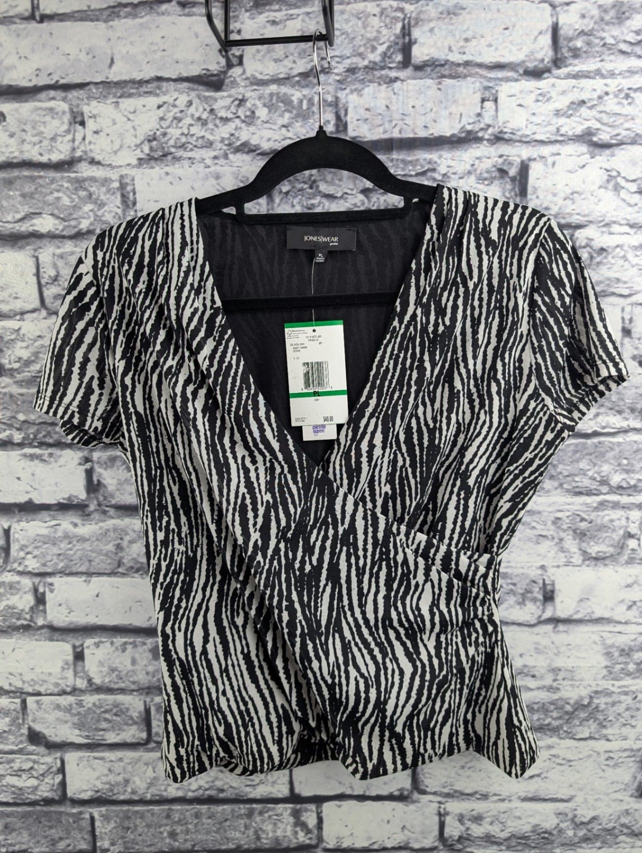 Joneswear Black & White Top - Thumbnail 3