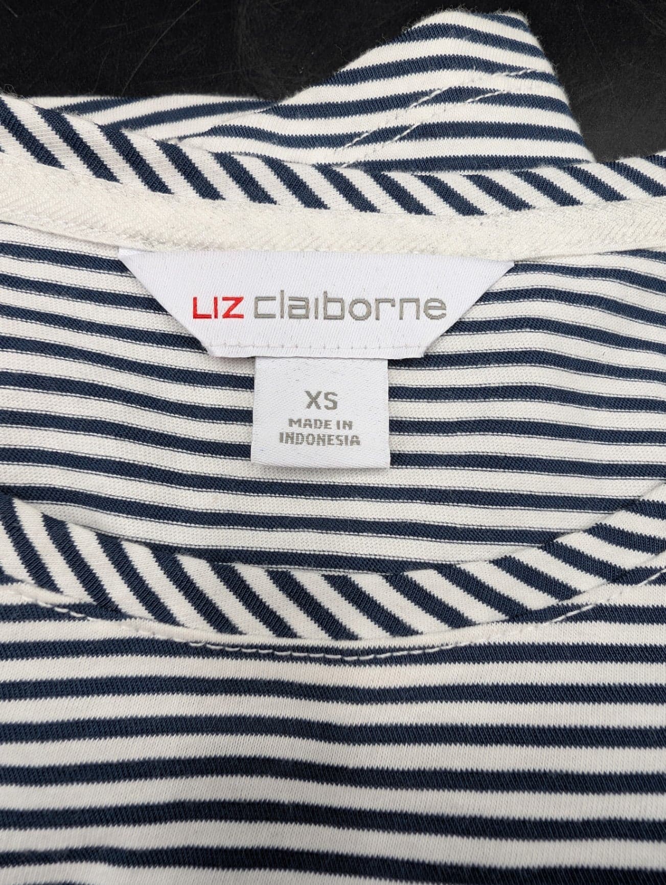 Liz Claiborne Black & White Striped Top - Thumbnail 4