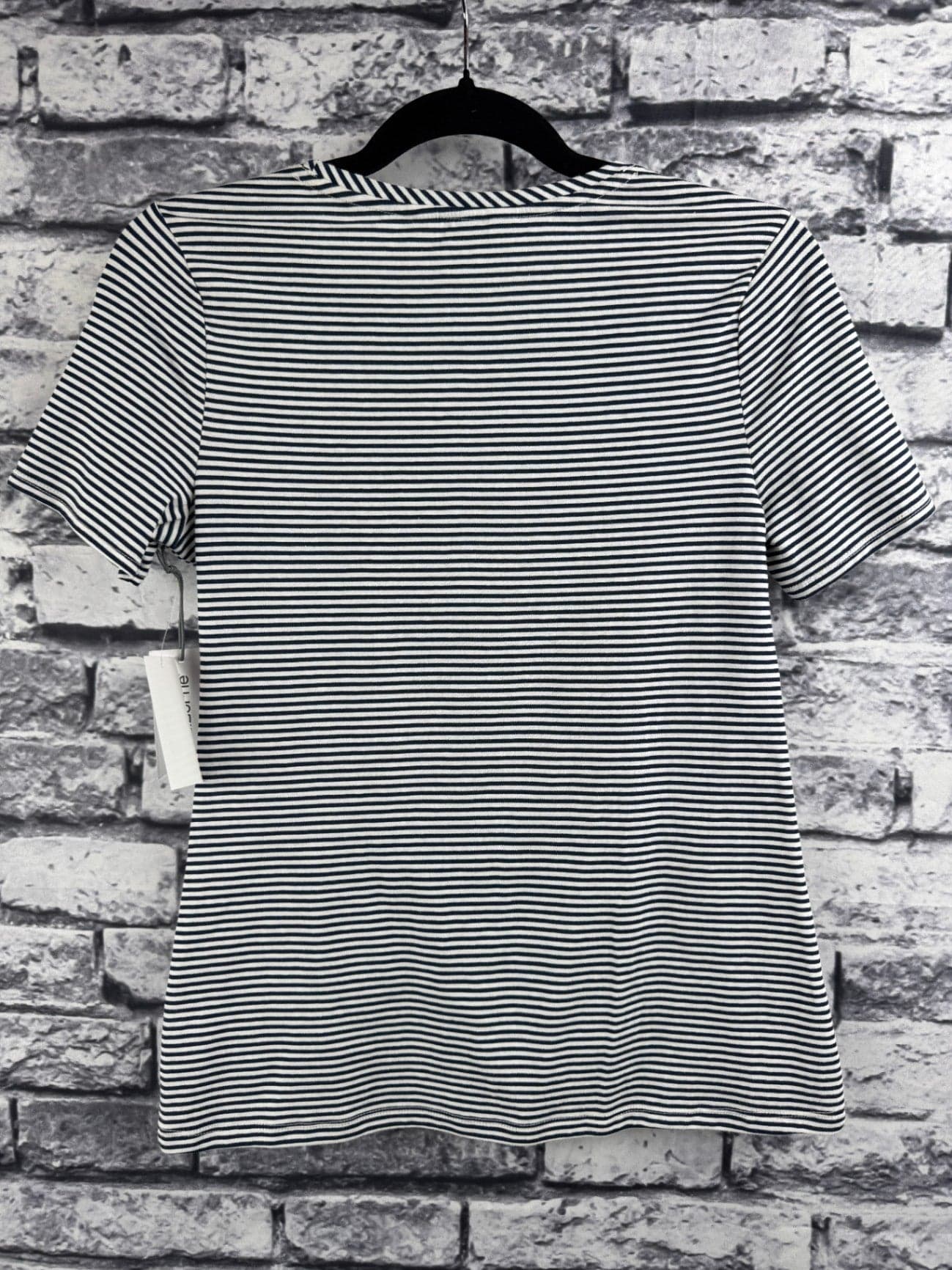 Liz Claiborne Black & White Striped Top - Thumbnail 3