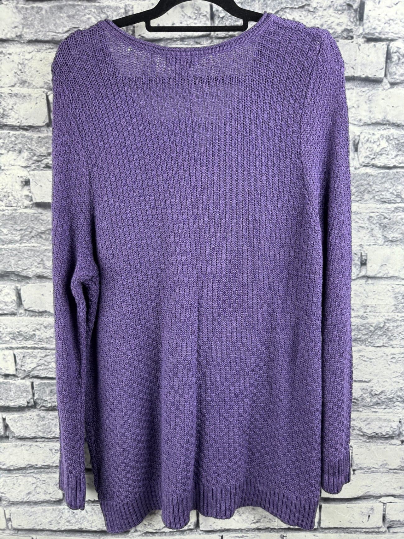 Laura Scott V-Neck Cable Sweater - Thumbnail 3
