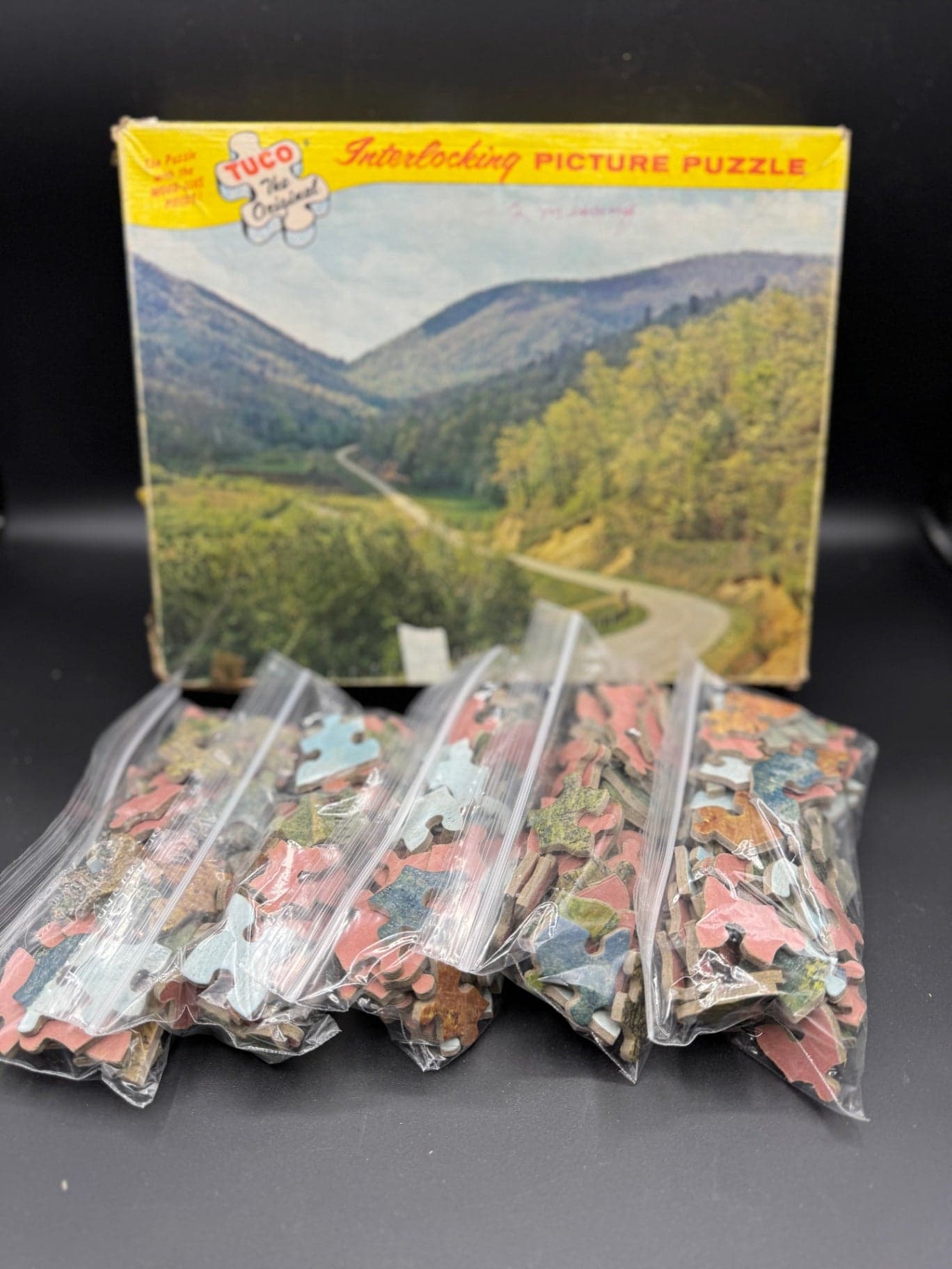 Tuco Puzzle Pieces, Crafting - Image 1