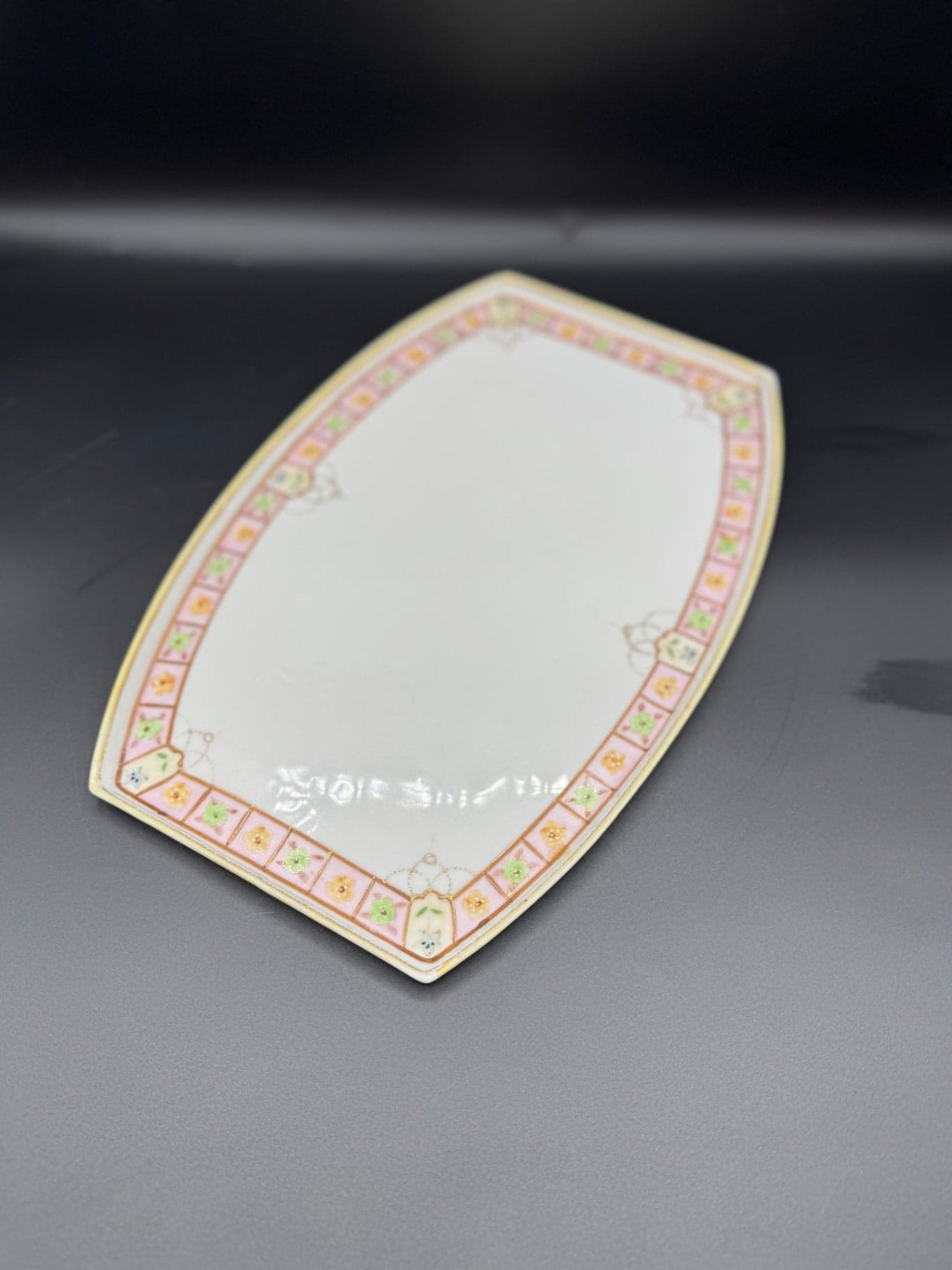 VTG Nippon Vanity Tray - Thumbnail 2