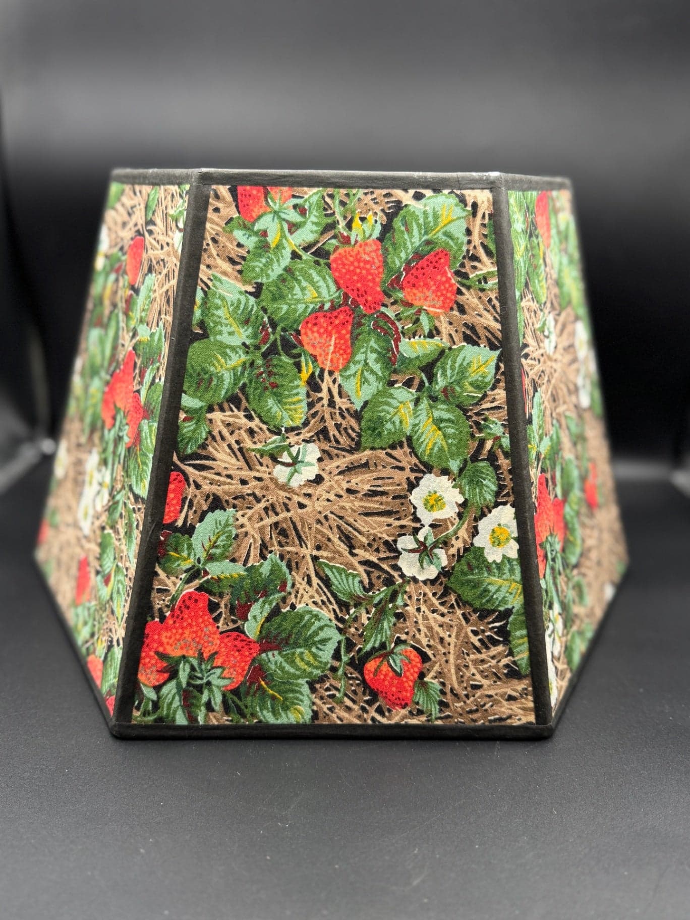 Woodstock Workshop Lamp Shade - Thumbnail 4