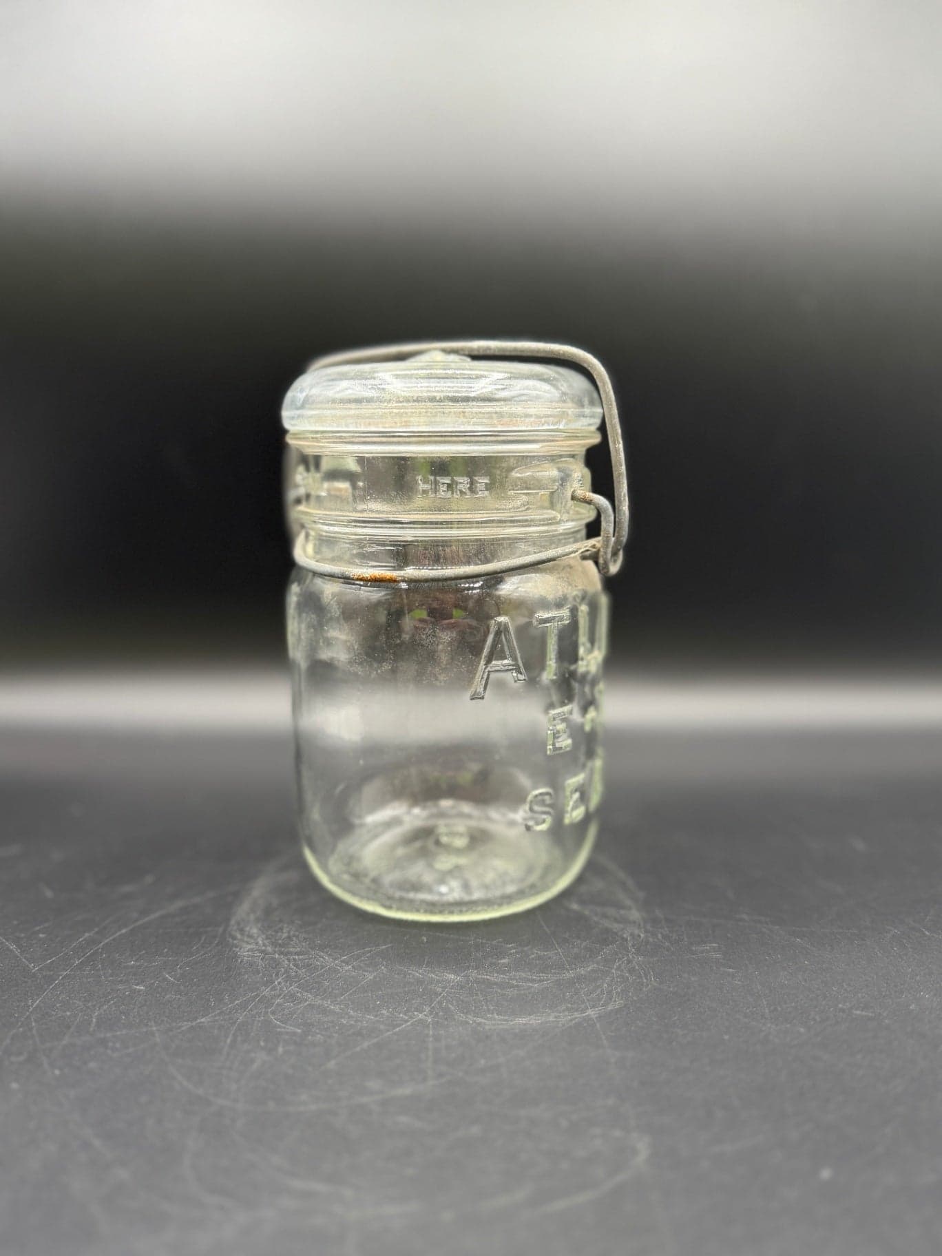 VTG Atlas EZ Seal Glass Lid Mason Jars - Thumbnail 2