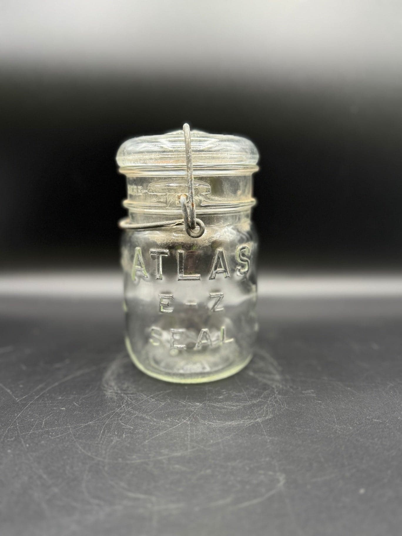 VTG Atlas EZ Seal Glass Lid Mason Jars - Image 1