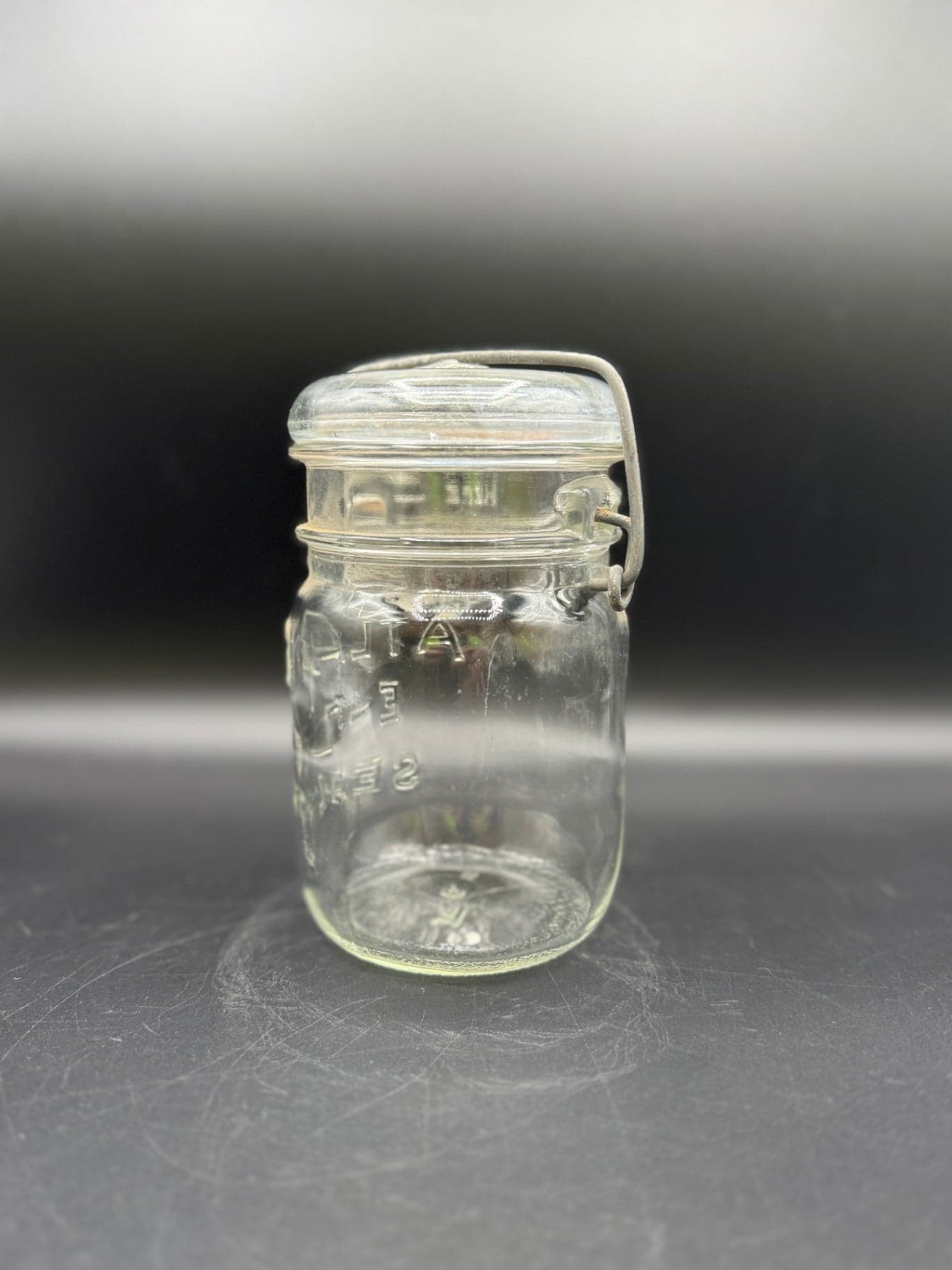 VTG Atlas EZ Seal Glass Lid Mason Jars - Thumbnail 4