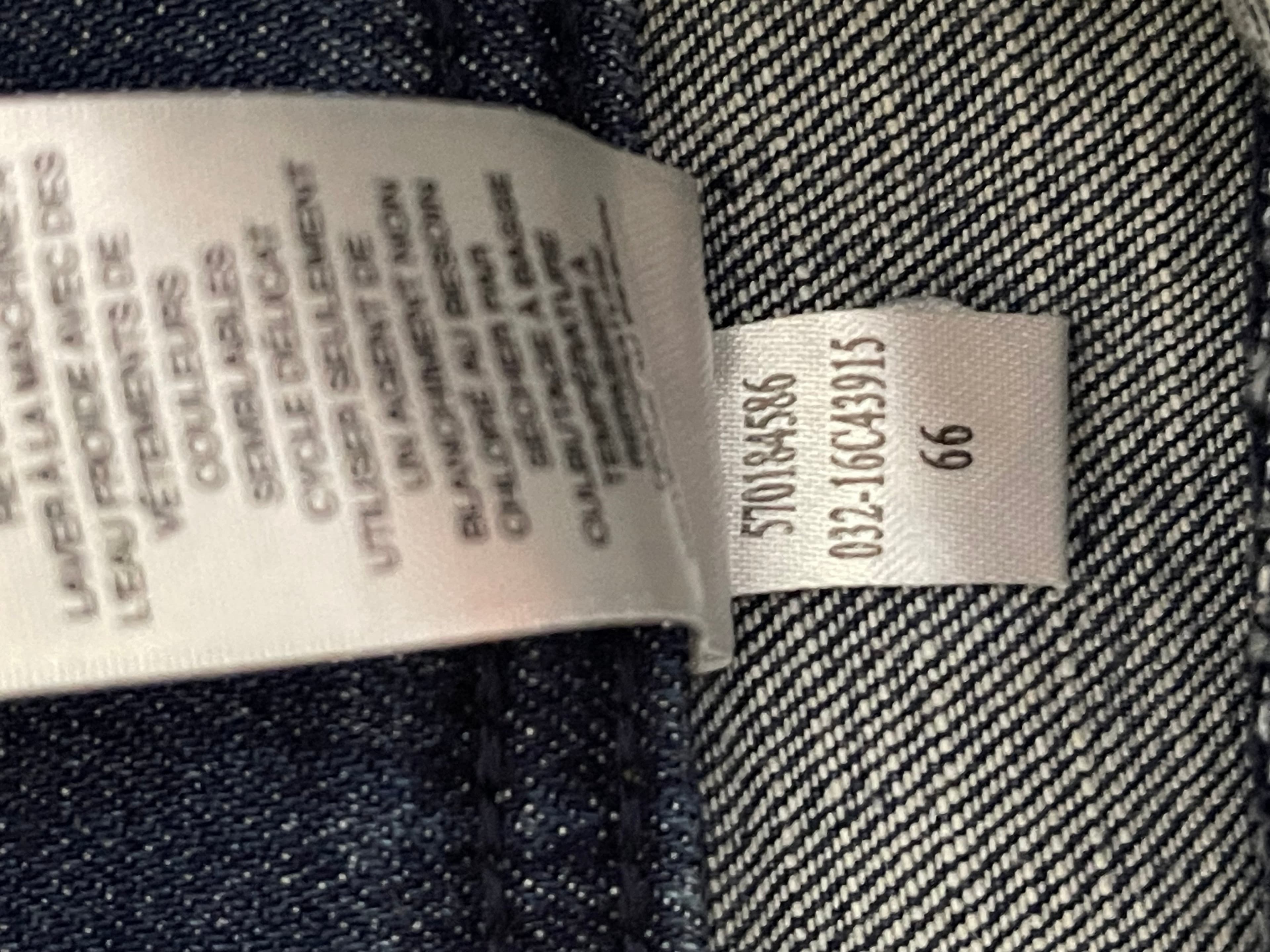 Chico’s Women’s The Platinum Crop Jeans - Thumbnail 15