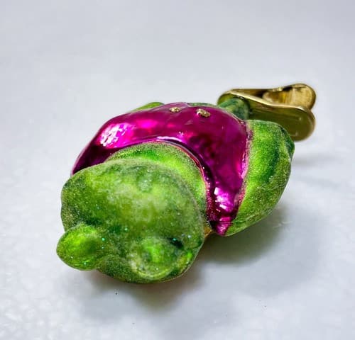 Vintage 1997 CHRISTOPHER RADKO Courtin Froggy Clip On Glass Christmas Ornament - Thumbnail 3