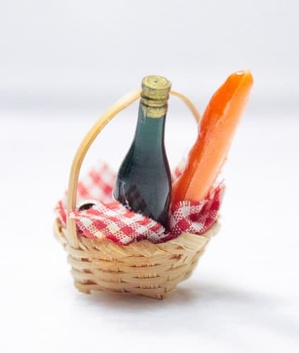 Vintage Dollhouse Miniature Picnic Wicker Basket w/ Wine & Bread Accessory - Thumbnail 3