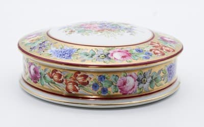 Limoges France Antique Fait A La Main Floral Gold Gilt Porcelain Round Box - Thumbnail 4