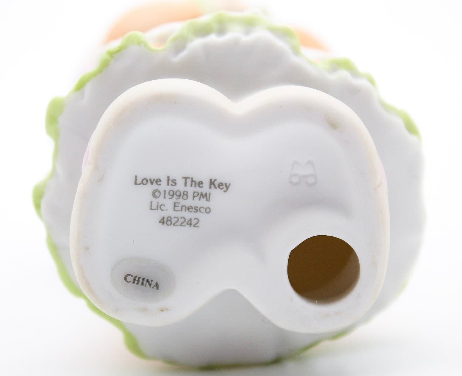 Precious Moments Love Is The Key Enesco Porcelain Figurine 1998 - Thumbnail 5