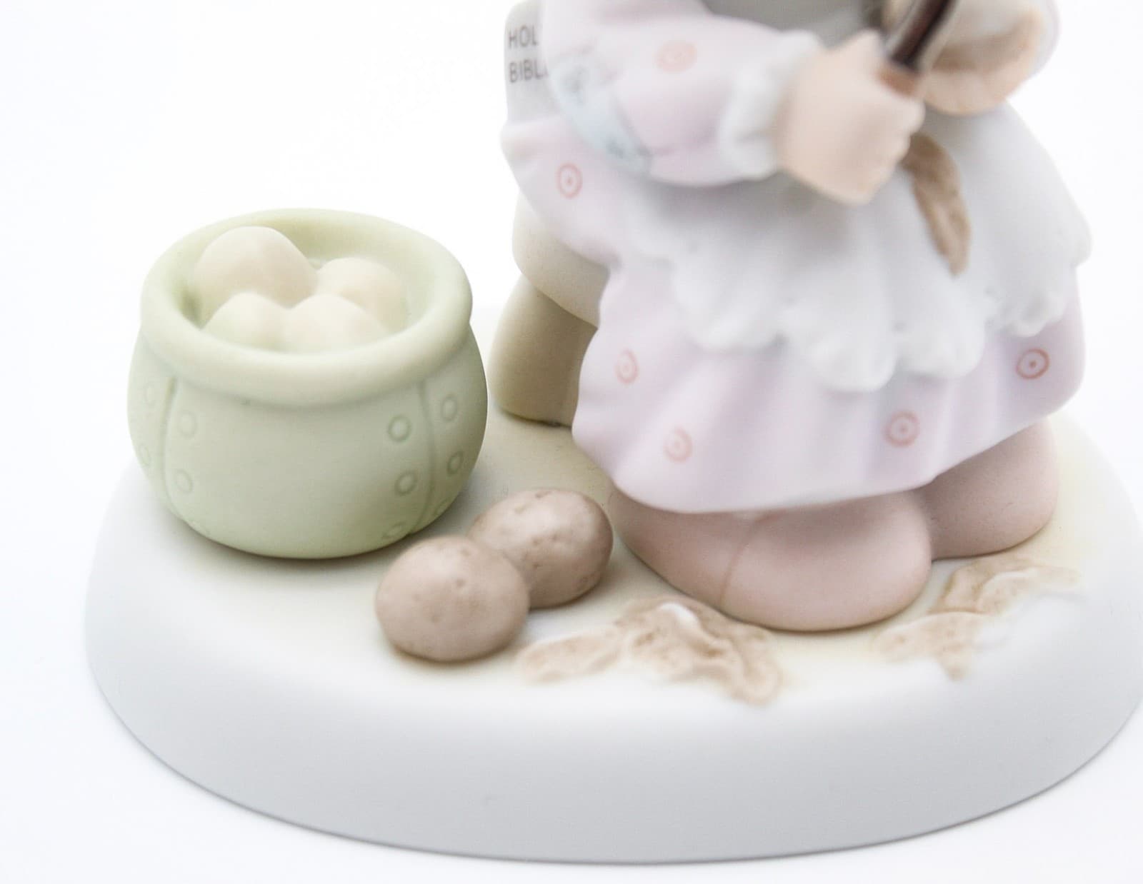 Precious Moments Always Take Time to Pray Enesco Porcelain Figurine 1995 - Thumbnail 5