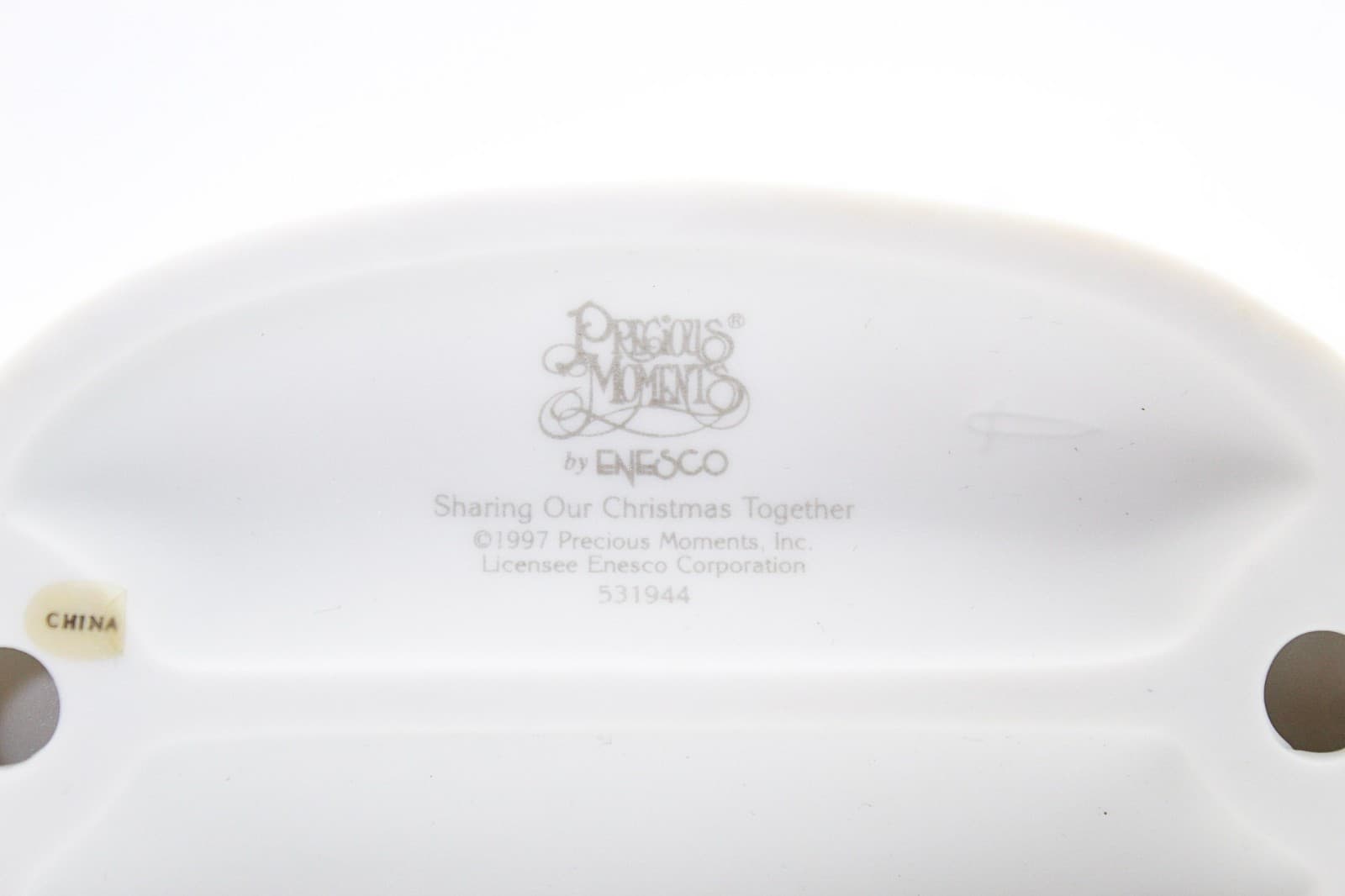 Precious Moments Sharing Our Christmas Together Enesco Porcelain Figurine 1997 - Thumbnail 6