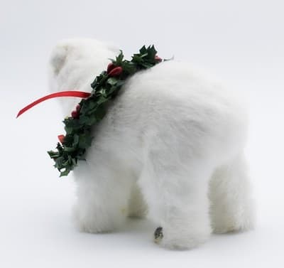 Byers' Choice Vintage 2009 Polar Bear With Wreath The Carolers Christmas Doll - Thumbnail 4