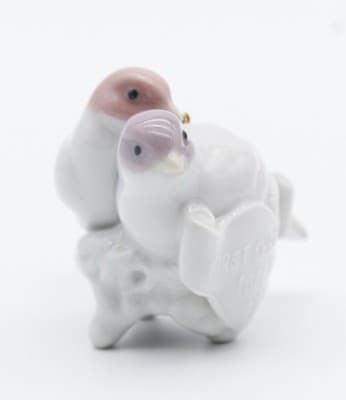 Lladro Retired Spain First Christmas Together Love Birds Porcelain Ornament 1992 - Thumbnail 3