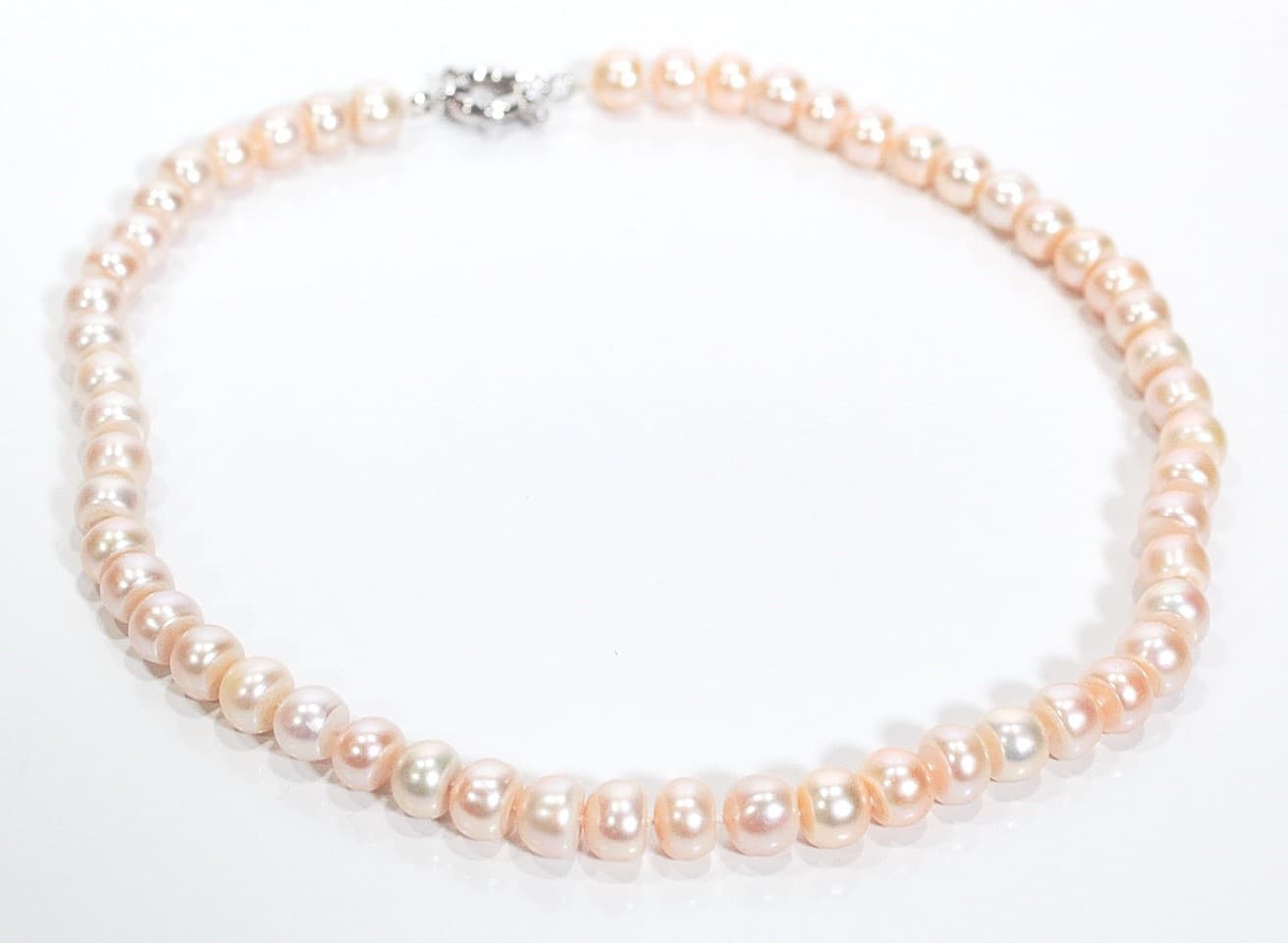 Hand Knotted Natural Freshwater Pearls Beaded Necklace 8-9mm 18" - Image 1