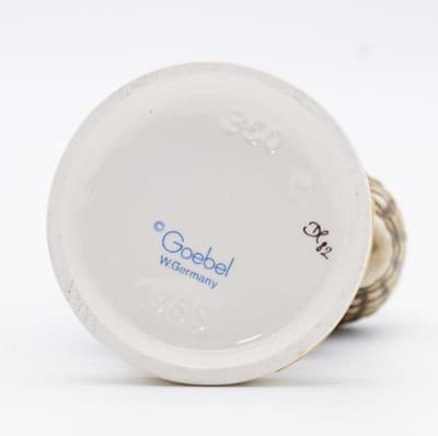 Hummel Goebel On Holiday West Germany Vintage Porcelain Figurine TMK6 - Thumbnail 9