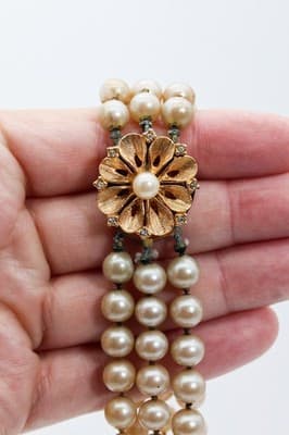 Vintage Faux Pearl Gold Tone Textured Floral Clasp Triple Strand Beaded Necklace - Thumbnail 3