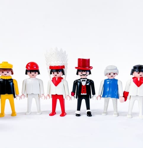 16 Vintage 1974 Playmobil Geobra Plastic People Toy Figurines - Thumbnail 3