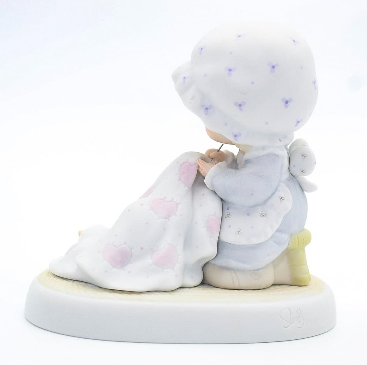 Precious Moments Love Covers All Enesco Porcelain Figurine 1984 - Thumbnail 2