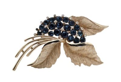 Vintage Designer CROWN TRIFARI Blue Rhinestone Gold Tone Leaf Motif Pin Brooch - Image 1