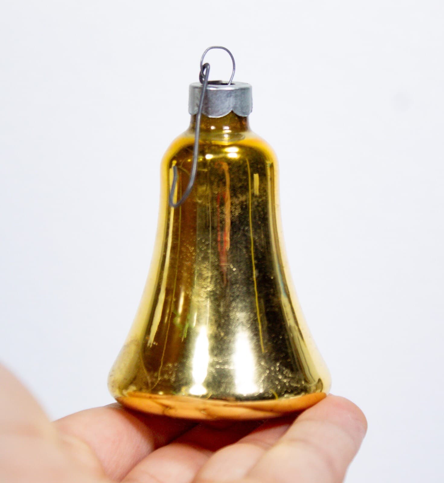 Vintage SHINY BRITE Yellow Gold Bell Decorative Glass Christmas Ornament - Thumbnail 4
