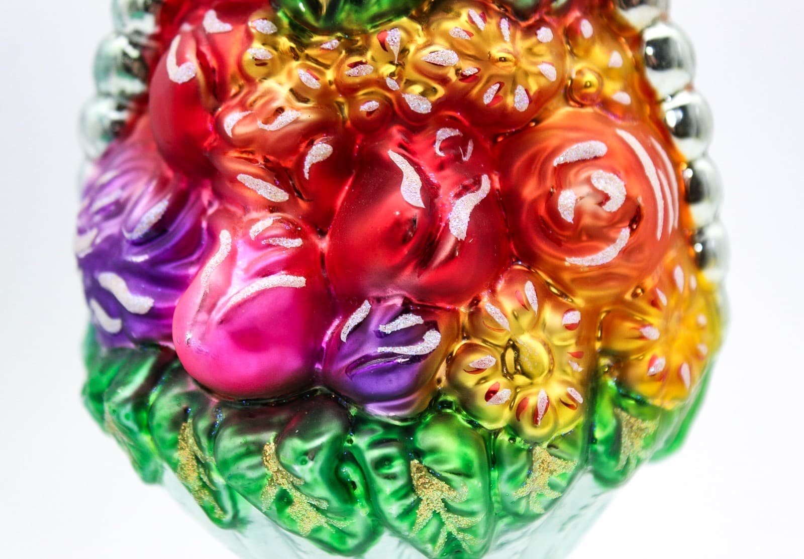 1998 Christopher Radko Flower Basket Hand Painted Glass Christmas Ornament 5.5" - Thumbnail 5