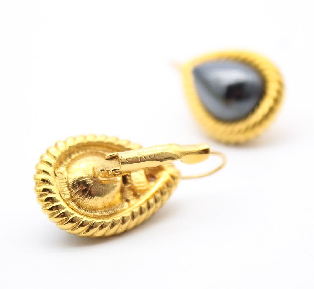 Kenneth Jay Lane KJL Hematite Pear Shape Rope Setting Lever Back Earrings - Thumbnail 5