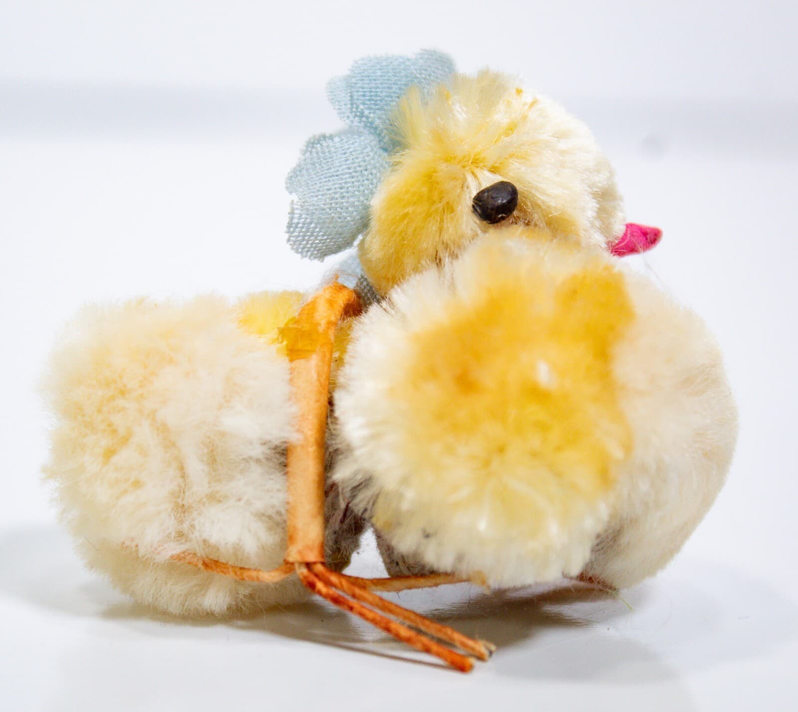 Japanese Vintage Yellow Easter Decoration Pom Pom Chenille Chick w/ Blue Flower - Thumbnail 2