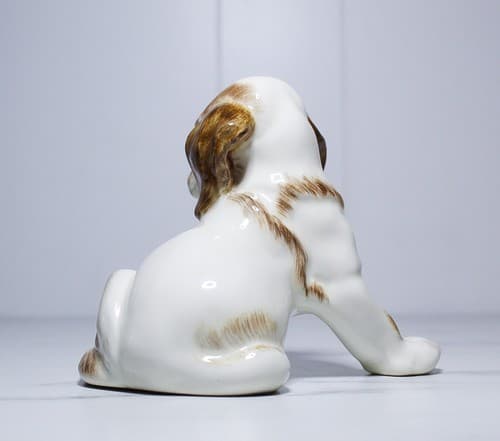 Antique Vintage Hand Painted Porcelain Puppy Dog Figurine Signed JAY DOWNER - Thumbnail 7