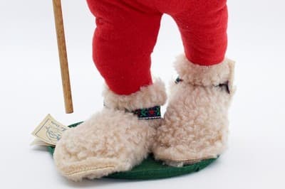 Vintage ANNALEE MOBILITEE Folk Santa With Stick Artisan Felt Christmas Doll 17" - Thumbnail 4