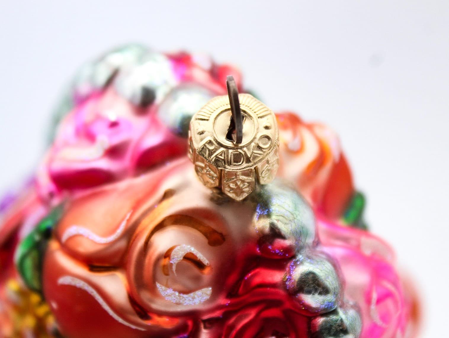 1998 Christopher Radko Flower Basket Hand Painted Glass Christmas Ornament 5.5" - Thumbnail 3