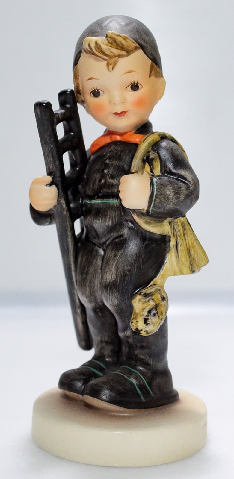 GOEBEL HUMMEL Germany "Chimney Sweep" Hand Painted Porcelain Figurine TMK6 - Thumbnail 2