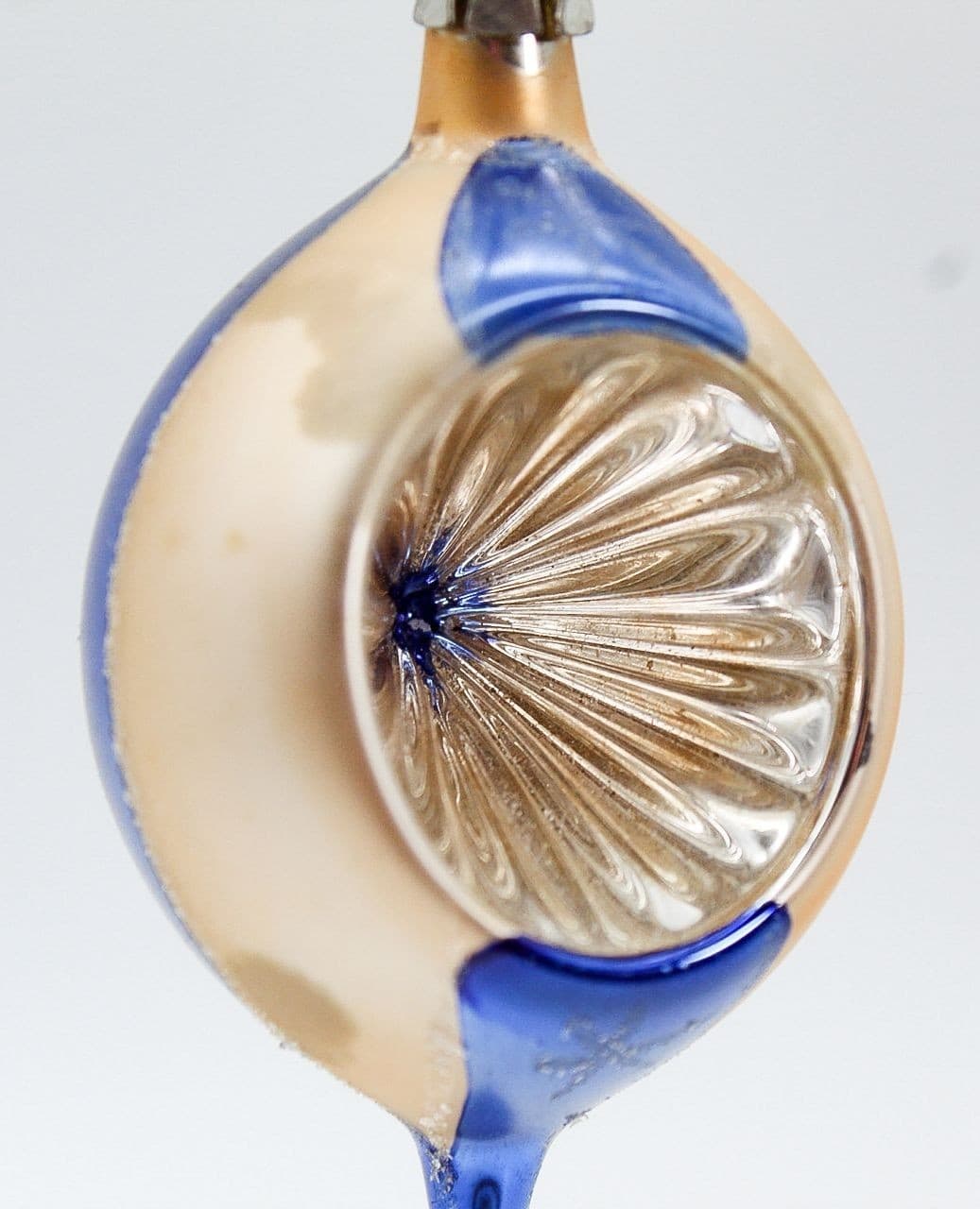 Vtg POLAND Hand Painted Indent Reflector Blue/Beige Glass Christmas Ornament - Thumbnail 2