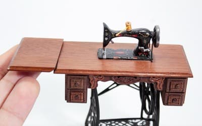 Vintage Miniature Dollhouse Iowa Sewing Machine Wood 1:12 - Thumbnail 2