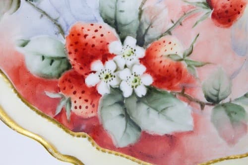 Antique Hand Painted ROYAL AUSTRIA Stawberry Gilt Handled Porcelain Serving Dish - Thumbnail 3
