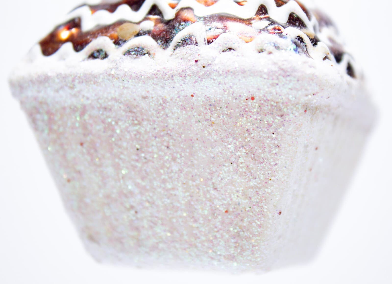 KURT ADLER Made in Poland Vintage Blown Glass Chocolate Cake Christmas Ornament - Thumbnail 3