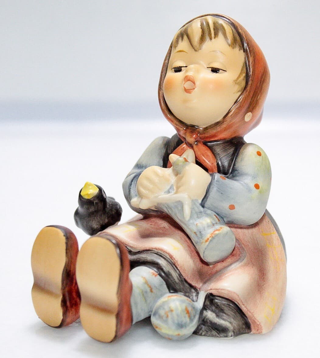 GOEBEL HUMMEL Germany "Happy Pastime" Hand Painted Porcelain Figurine TMK7 - Thumbnail 6
