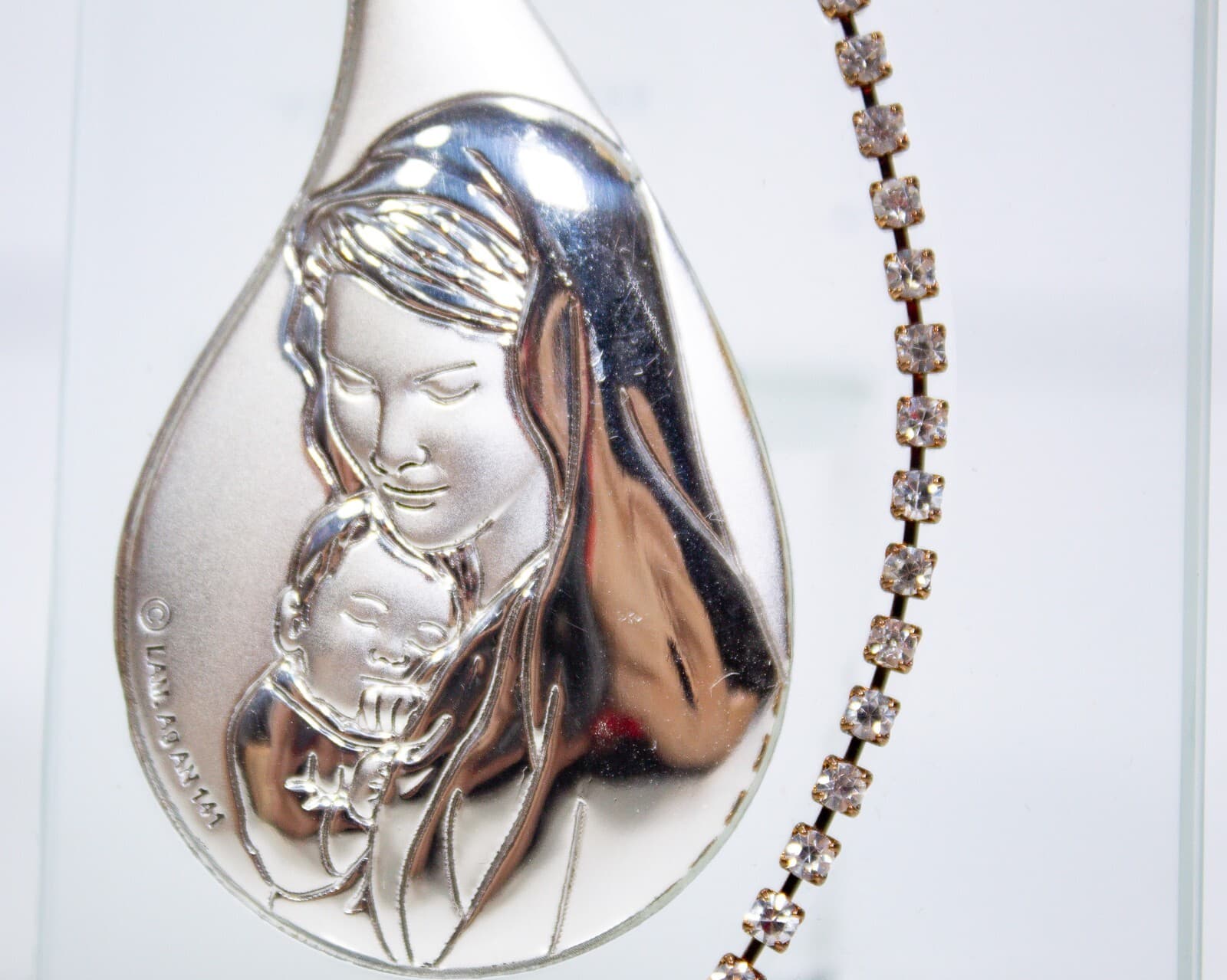Vintage Made In Italy Crystal Argento Virgin Mary With Crystal Icon - Thumbnail 2