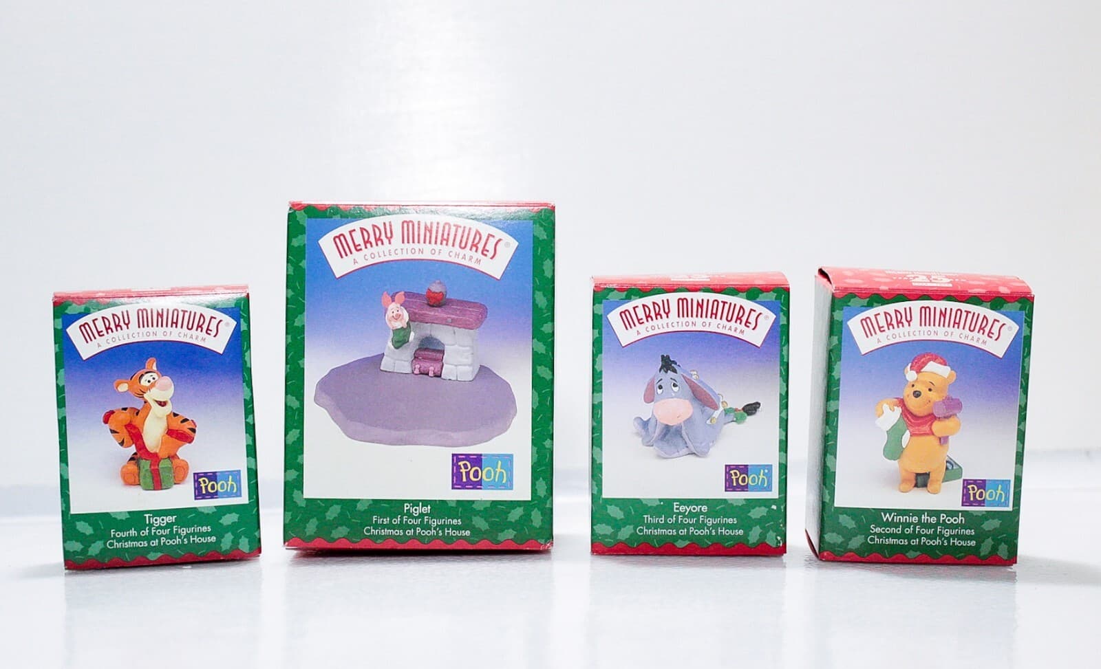 HALLMARK KEEPSAKE "Christmas At Pooh's House" Christmas Ornaments Complete Set - Thumbnail 5